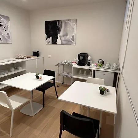 San Lorenzo Luxury Boutique Couette-café